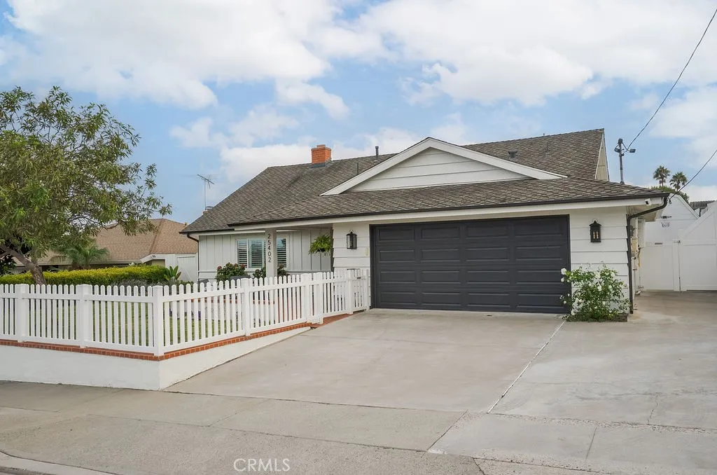 25402 Westborne Drive — photo