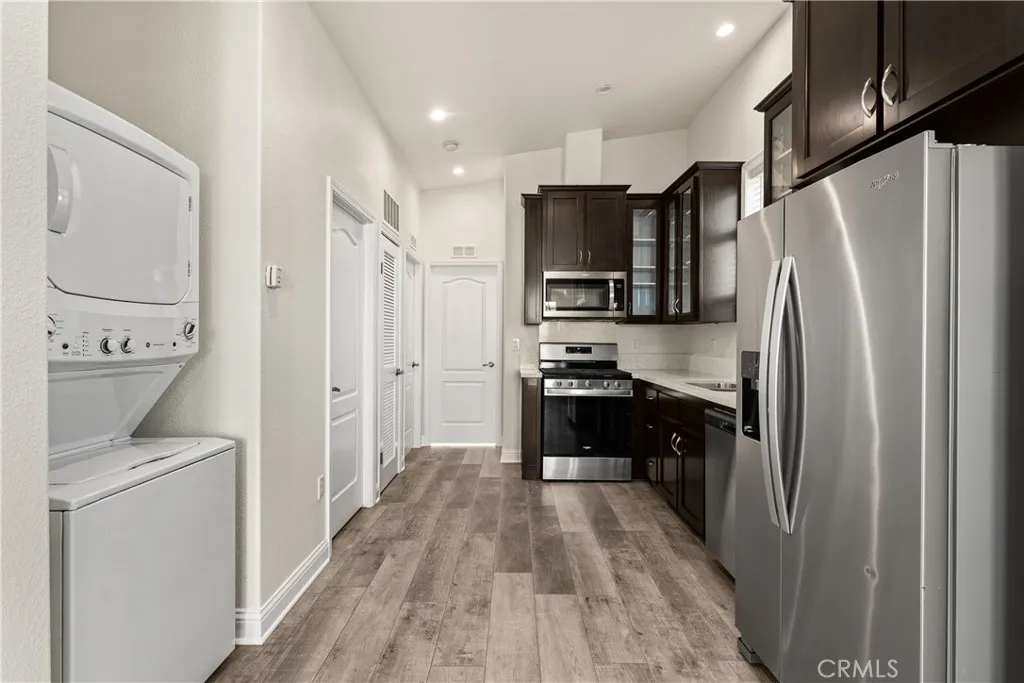 8250 Lankershim Unit Space 109 — photo