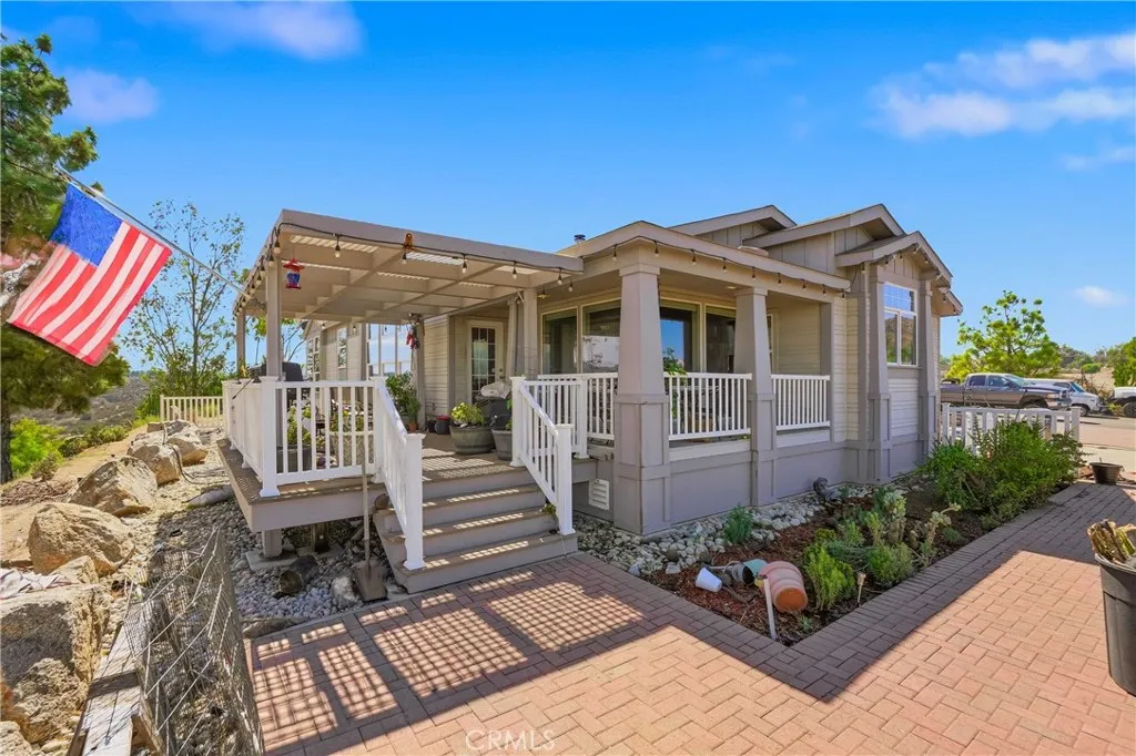17075 Multiview, Perris, CA 92570 — photo 2