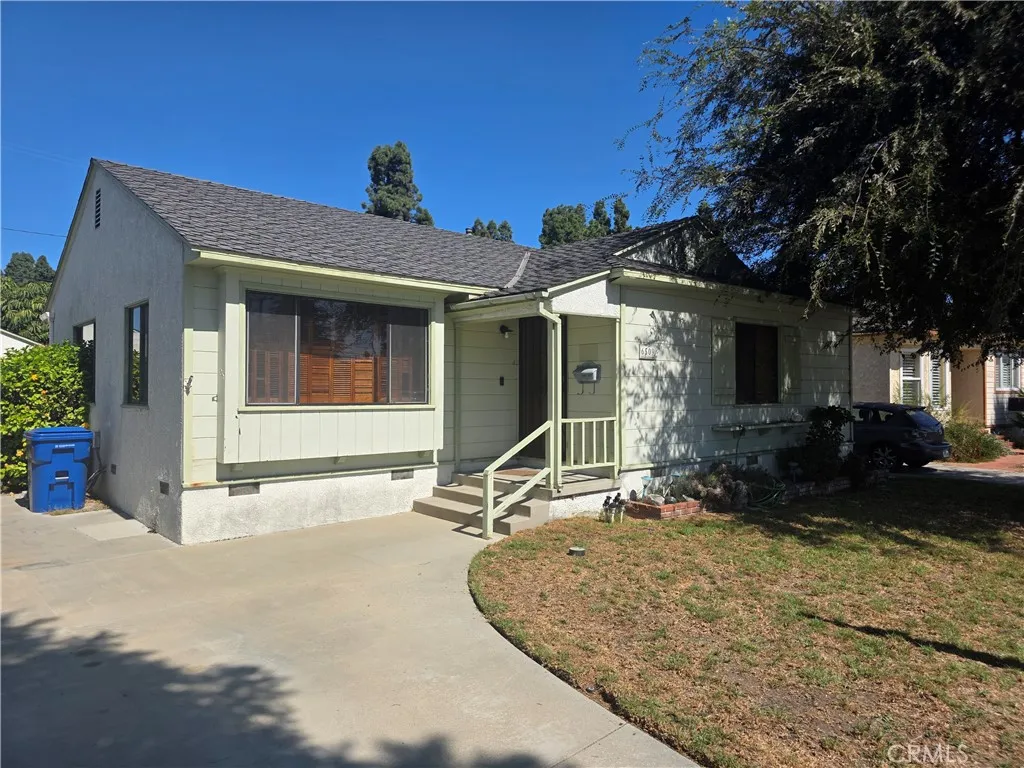 6509 E Harco — photo