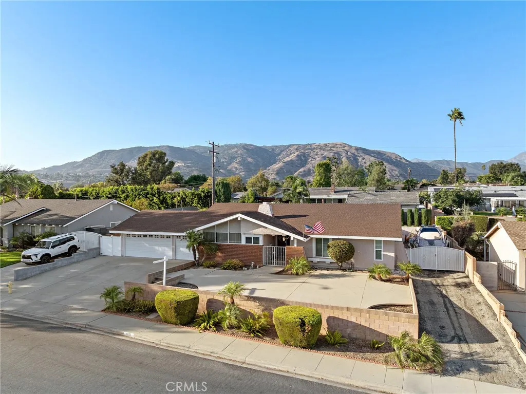 1255 Ruggles Street — photo