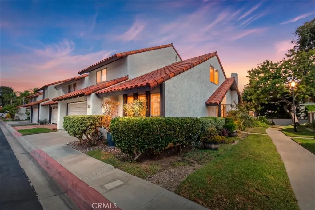 1402 Alpine Lane — photo