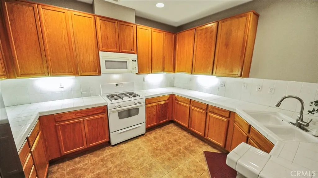 11450 Church Street Unit 7 — photo