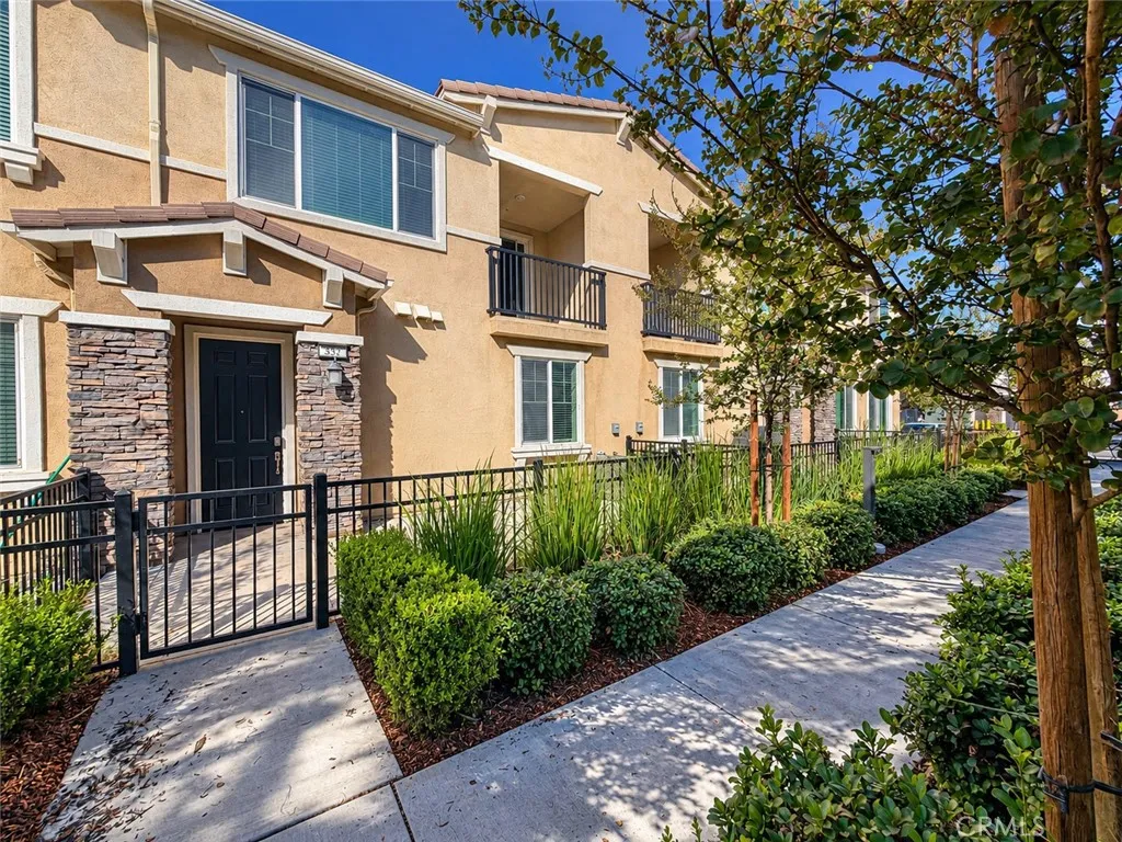16502 Casa Grande Unit 352 — photo
