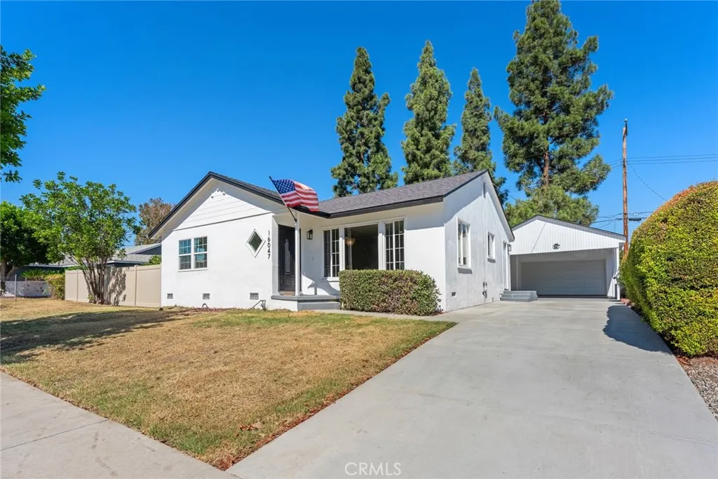 16047 Orsa Drive — photo