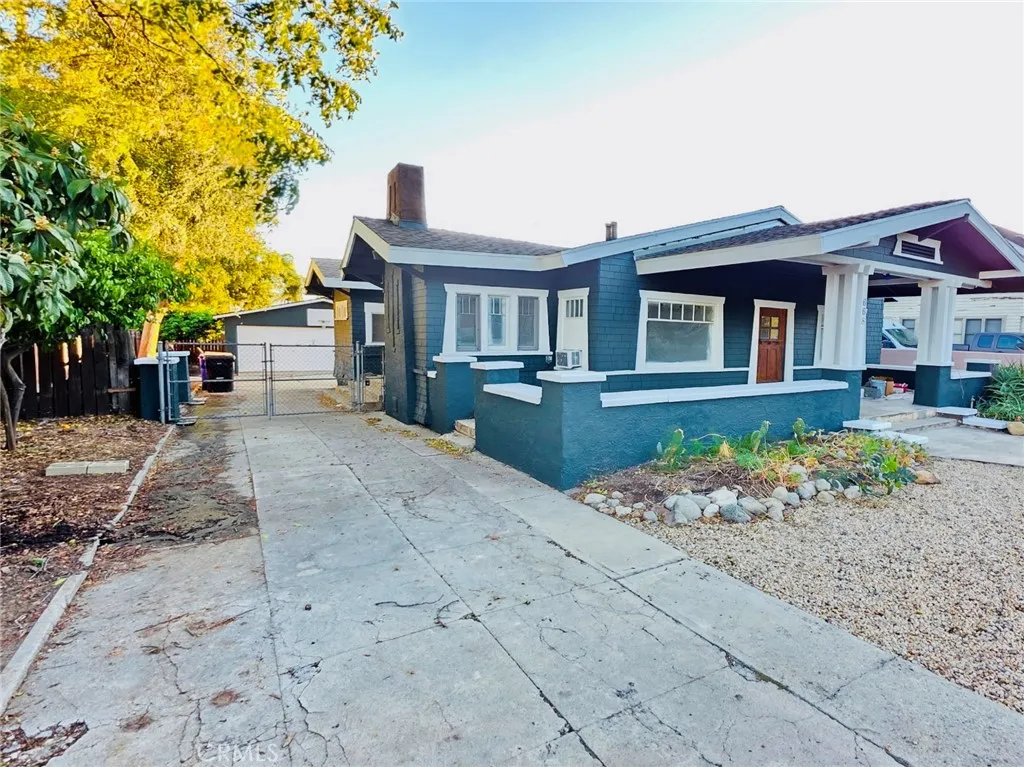 668 E 4th, Ontario, CA 91764 — photo 2