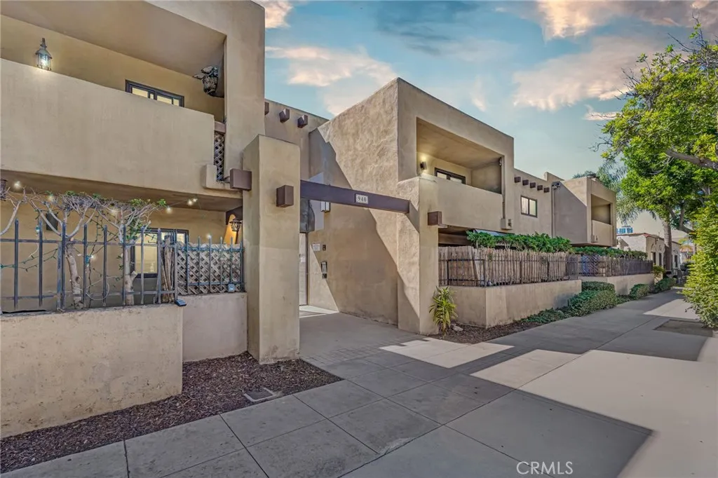 940 E 3rd #21, Long Beach, CA 90802 — photo 2