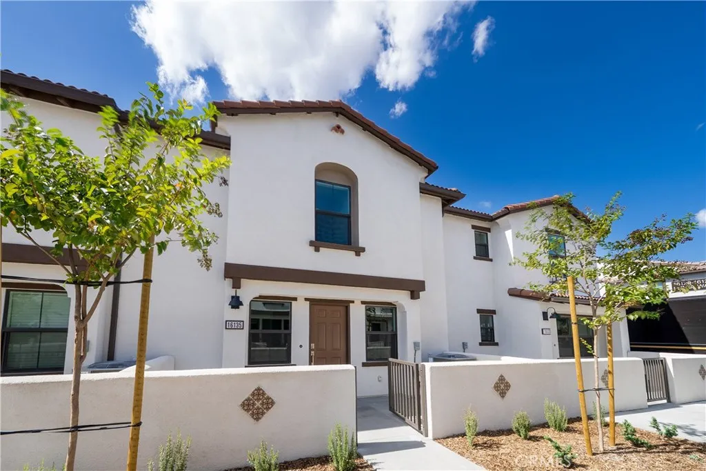 16135 Lumia Way — photo