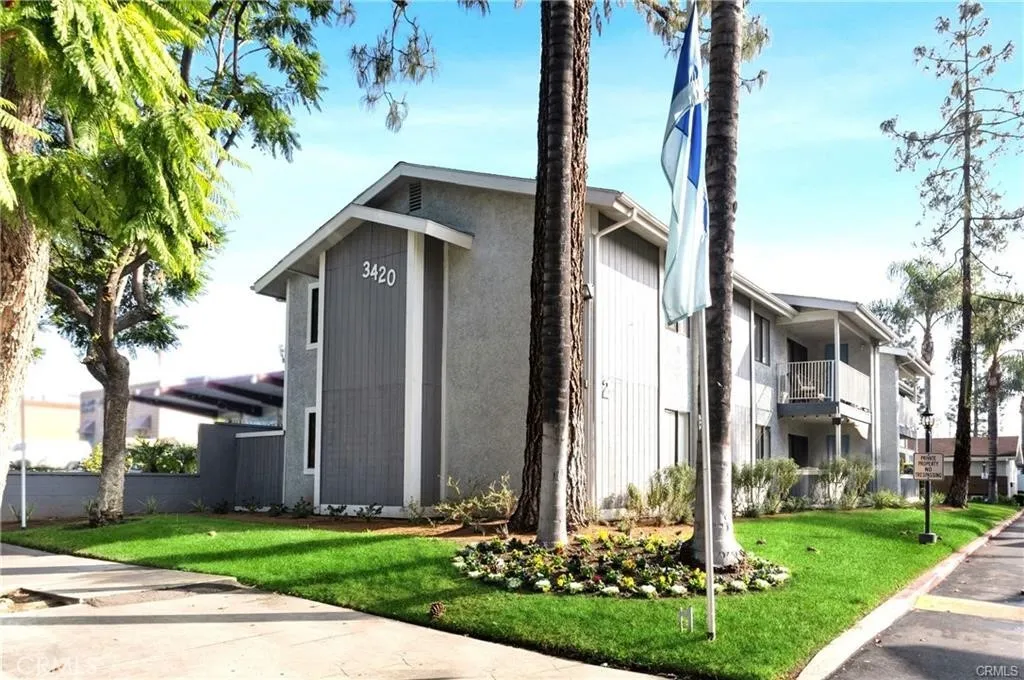 3420 Falcon Street Unit 215 — photo
