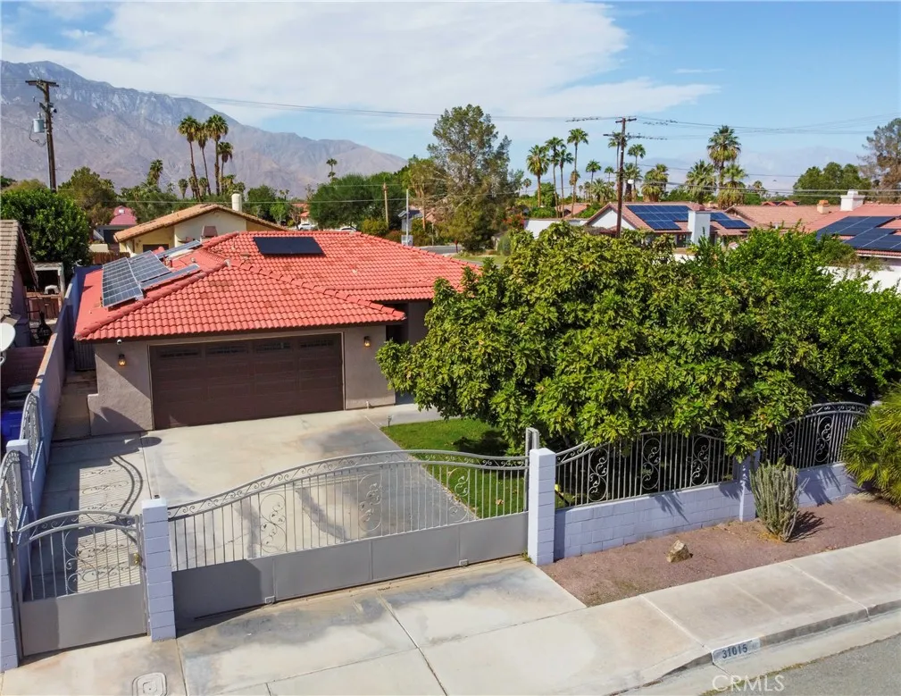 31015 Avenida Alvera — photo