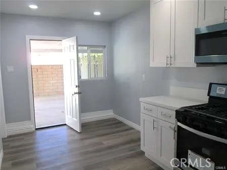 47160 Elisabeth Drive Unit B — photo
