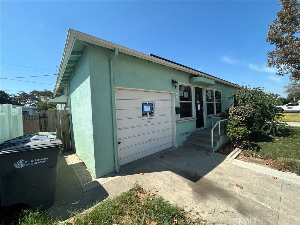 2736 E Jackson, Carson, CA 90810 — photo 2
