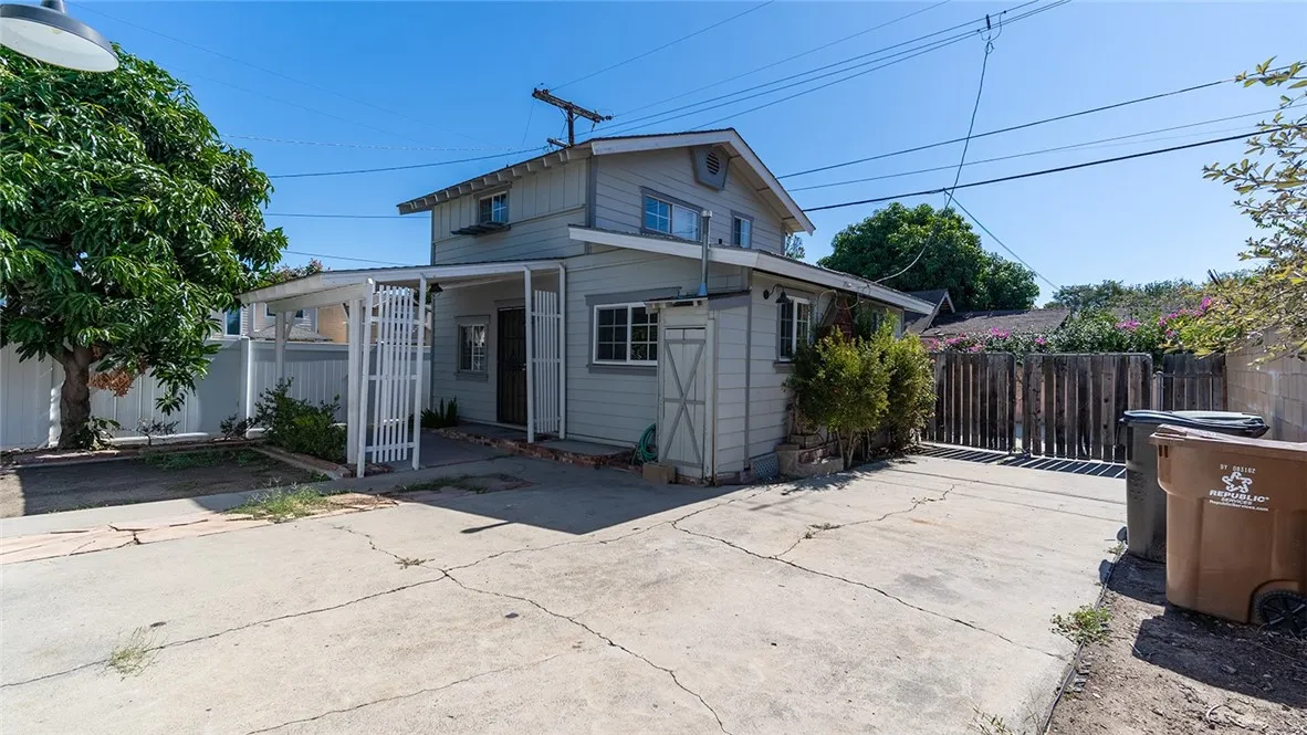 520 E Adele, Anaheim, CA 92805 — photo 2