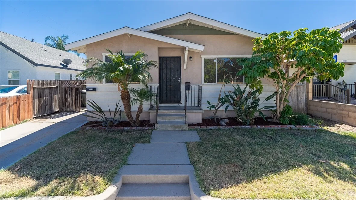 520 E Adele — photo