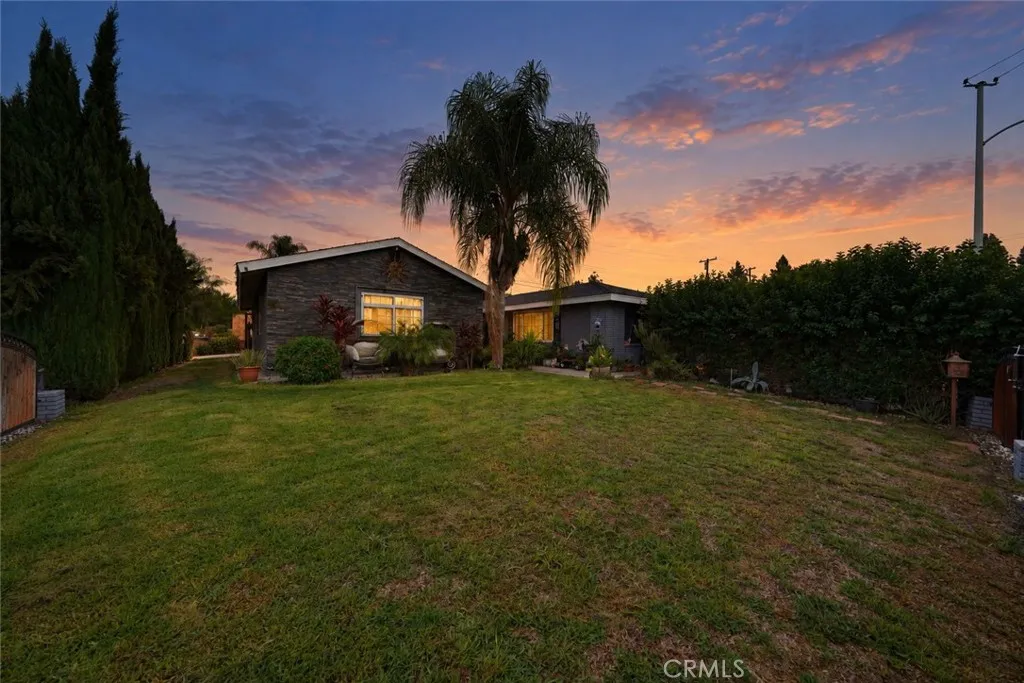 1402 Gayland — photo