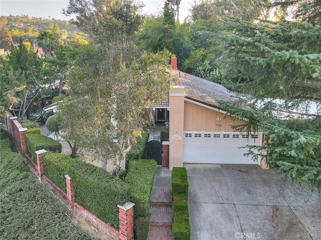 2418 Turquoise Circle — photo