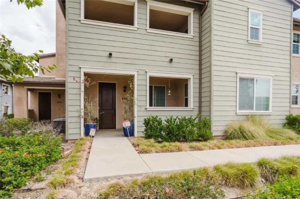1018 Newberry Lane — photo