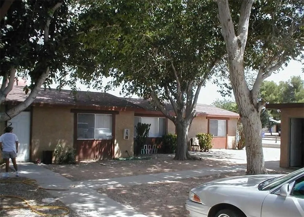 20316 Rimrock Road, Apple Valley, CA 92307