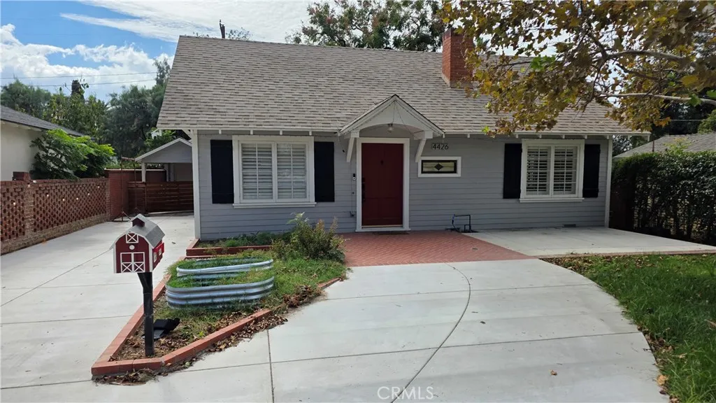 4426 Rosewood Place — photo