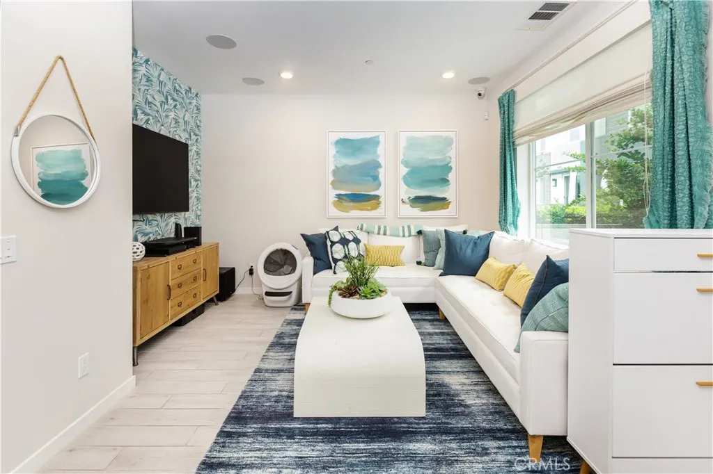 3741 S Allston Paseo Unit 4 — photo