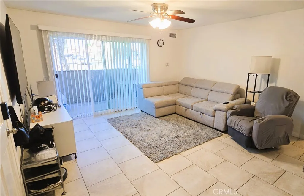 6351 Riverside — photo