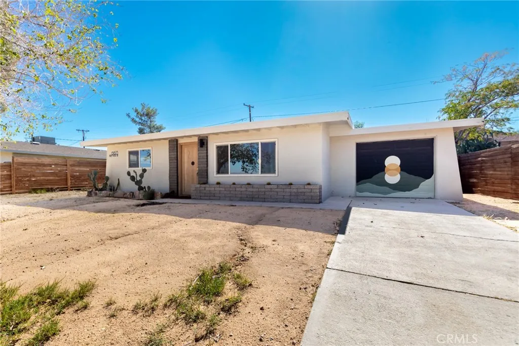 61673 Palm Vista — photo