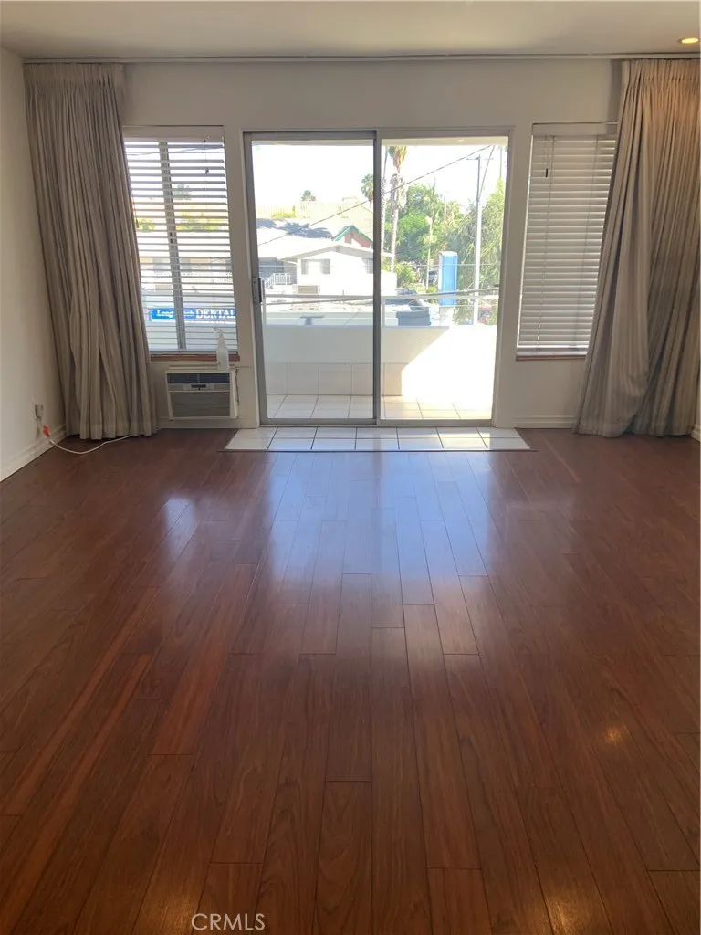 1187 E 3rd, Long Beach, CA 90802 — photo 2