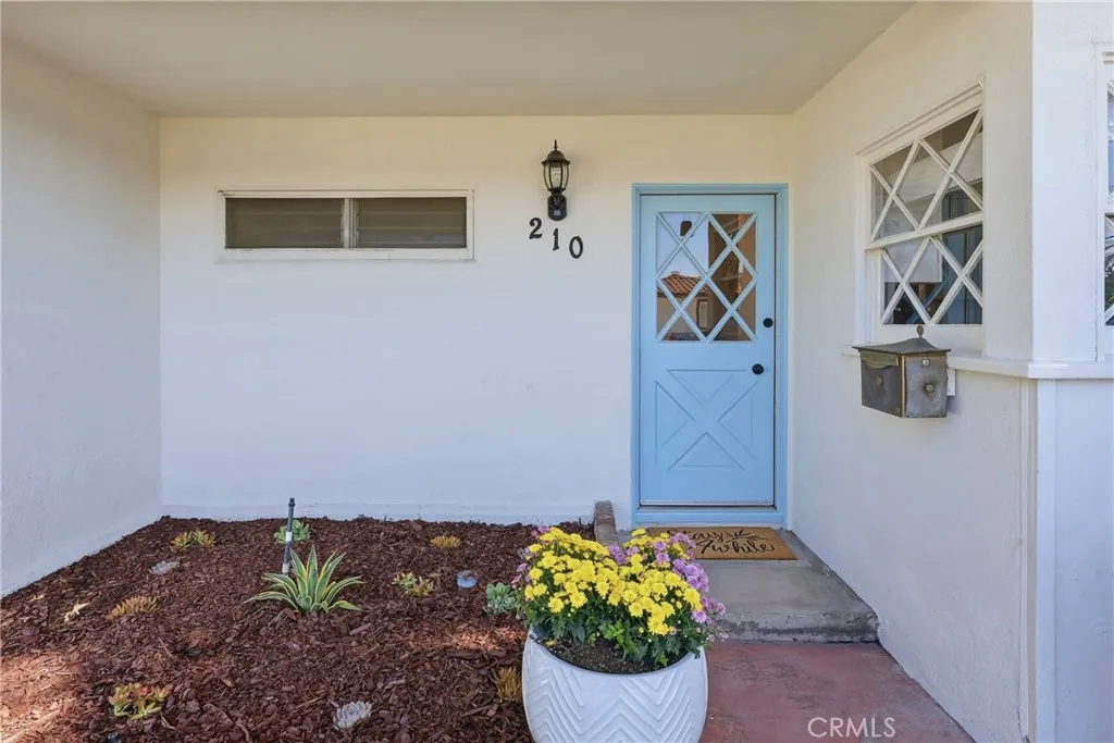 210 Greentree, Upland, CA 91786 — photo 3