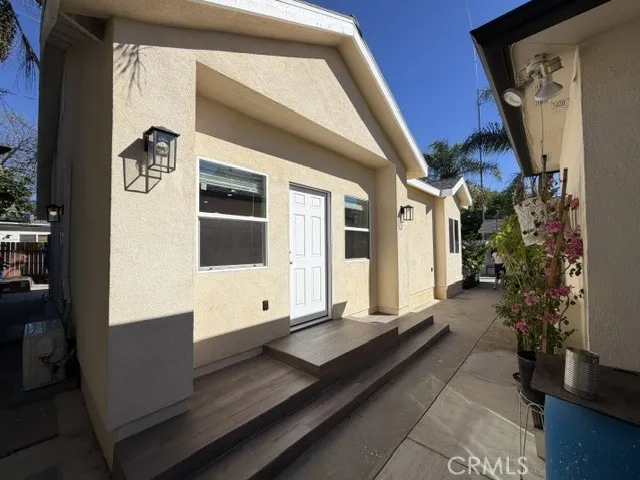 311 E Colorado Boulevard Unit B — photo