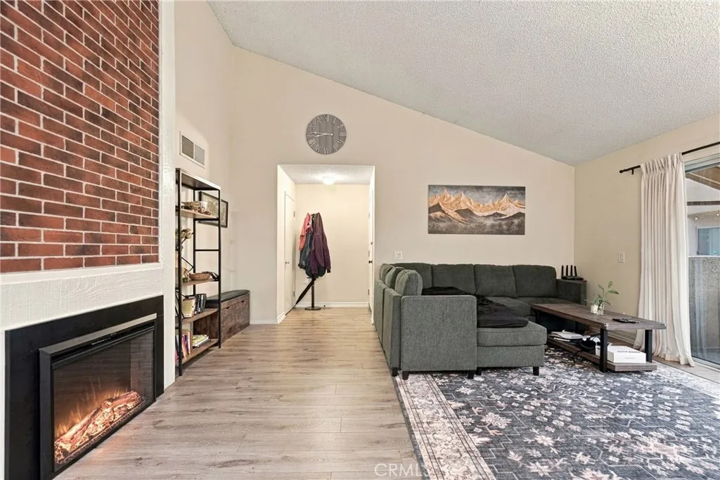 15425 Sherman Way Unit 240 — photo