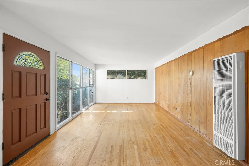 643 E Foothill Boulevard, Glendora, CA 91741 — photo 3