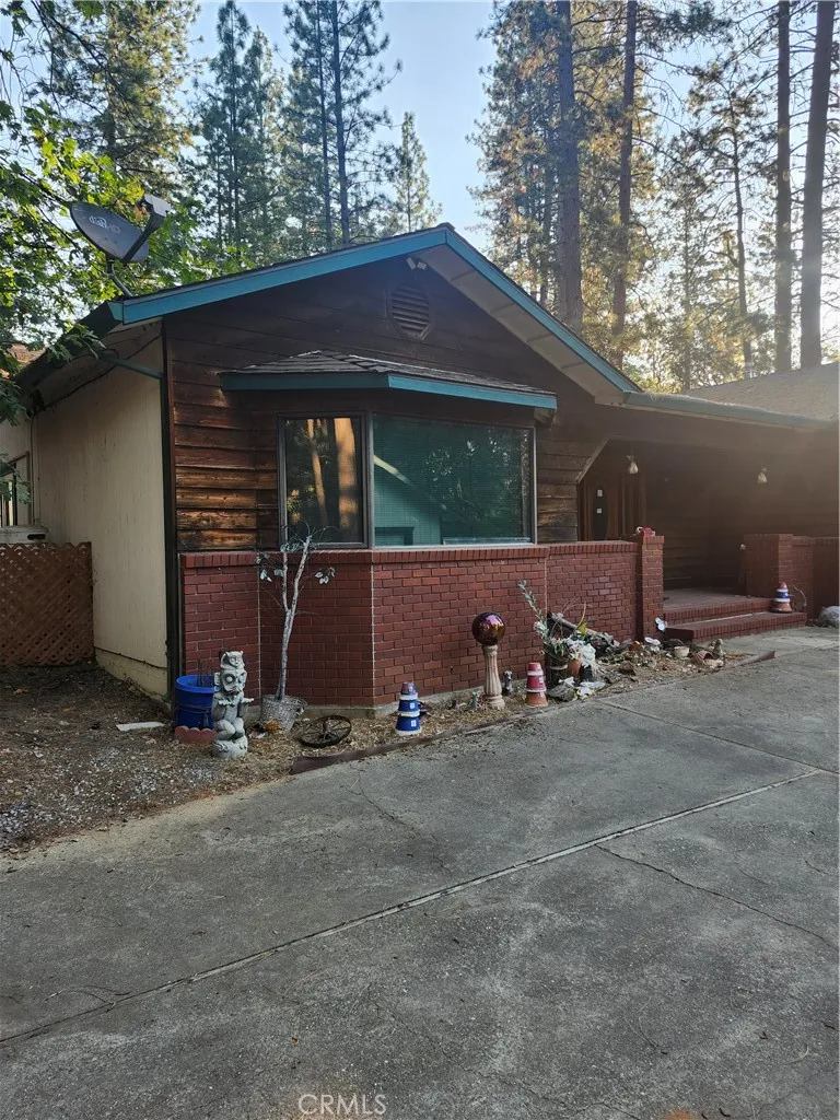 3724 Stope Dr — photo