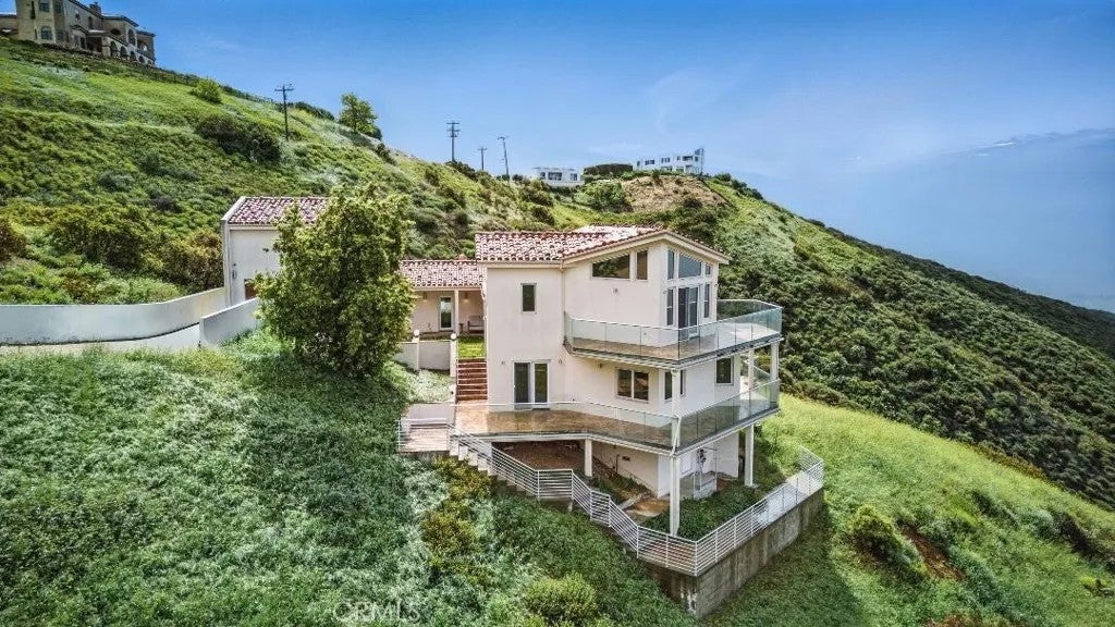 2501 Barrymore Drive — photo