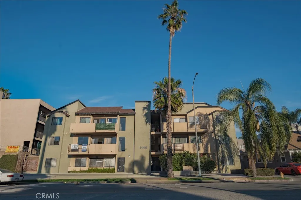 1140 Pacific Ave Unit 20 — photo