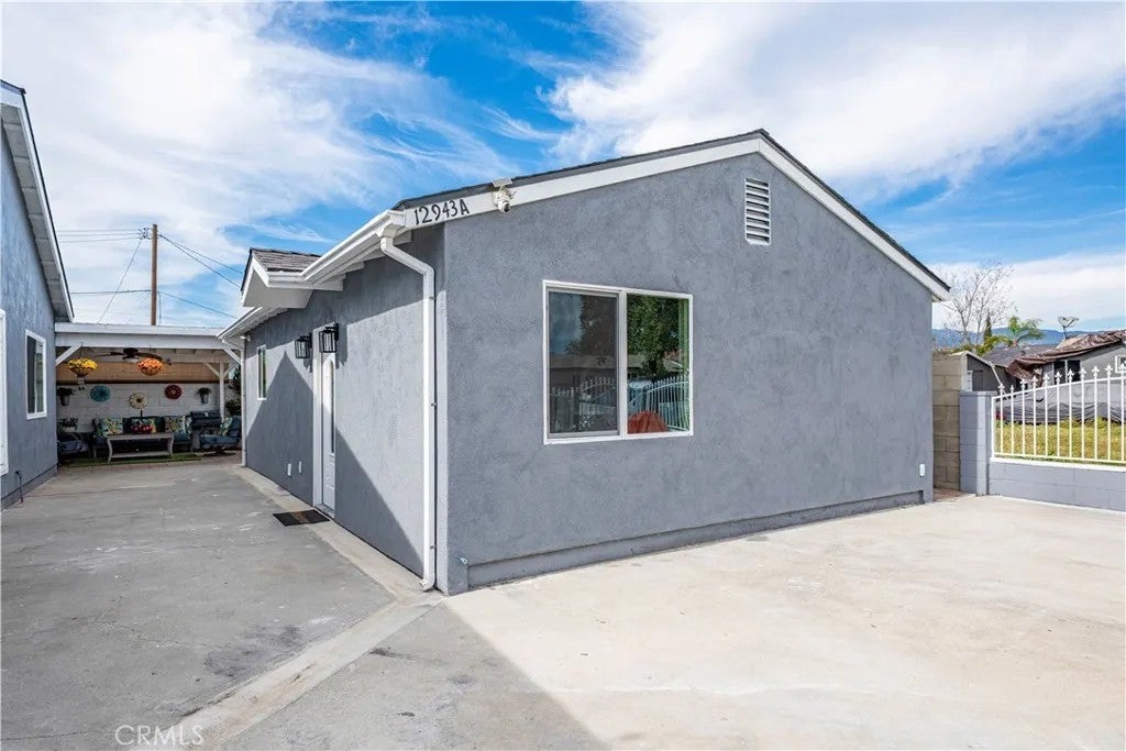 12943 Bess Avenue — photo