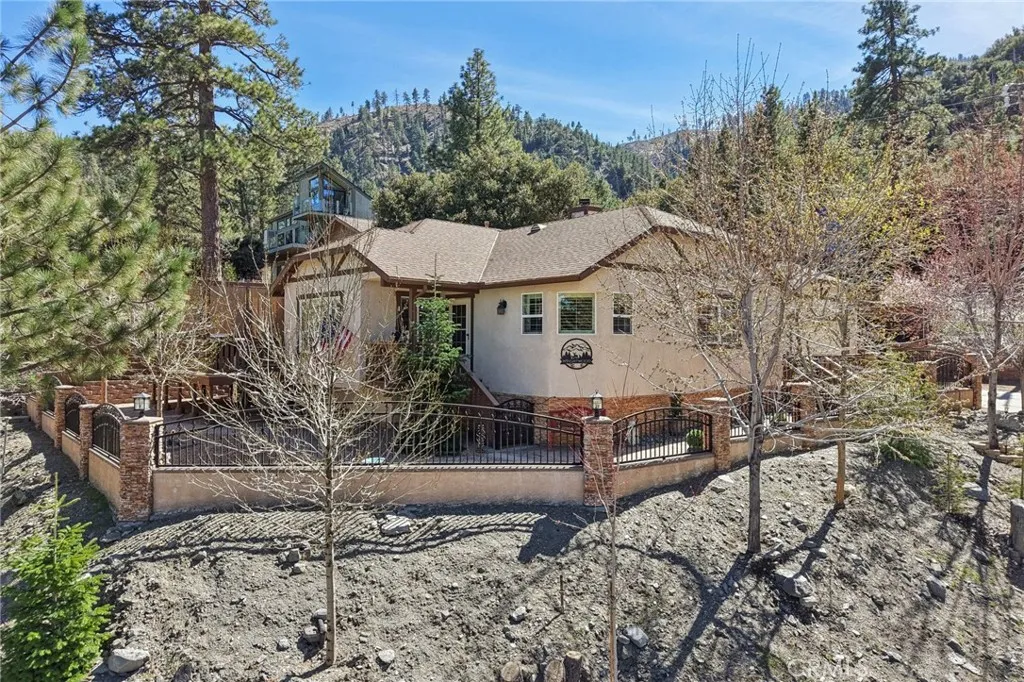 5319 Desert View, Wrightwood, CA 92397 — photo 3