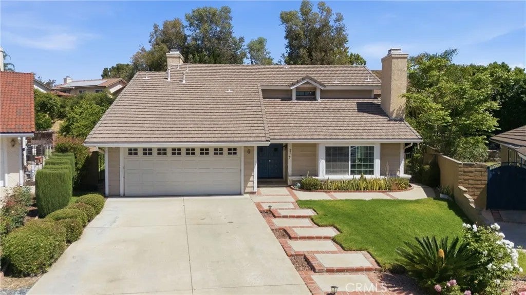 6 Blacksmith Circle — photo
