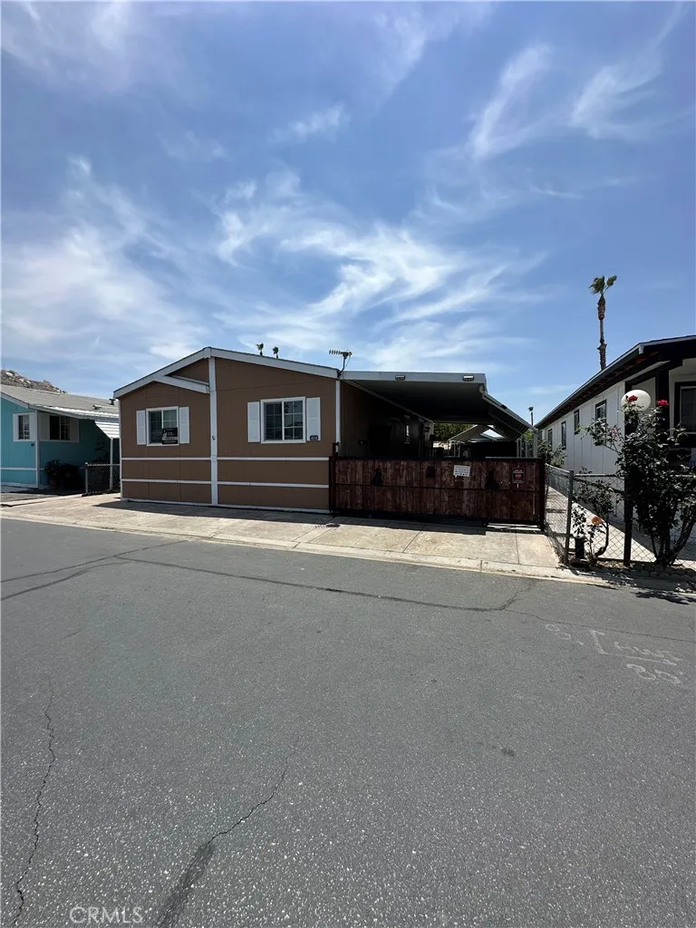 3825 Crestmore Road #414, Riverside, CA 92509 — photo 2