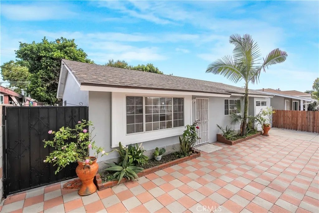 180 E 69th, Long Beach, CA 90805