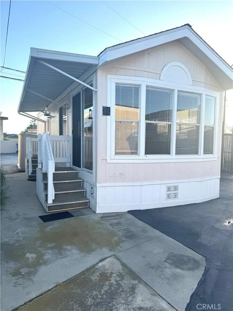 20315 Denker 34 — photo