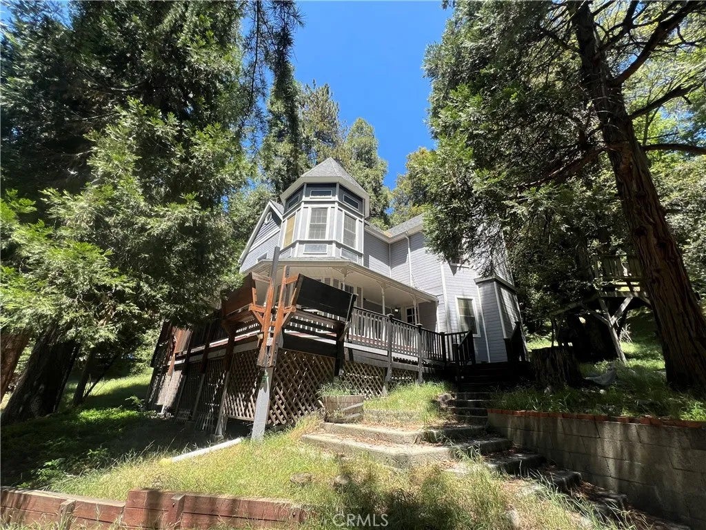 25010 Valle — photo