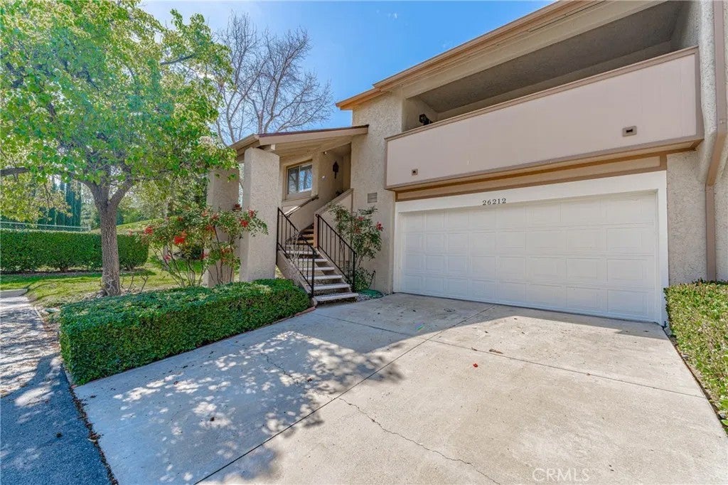 26212 Rainbow Glen — photo