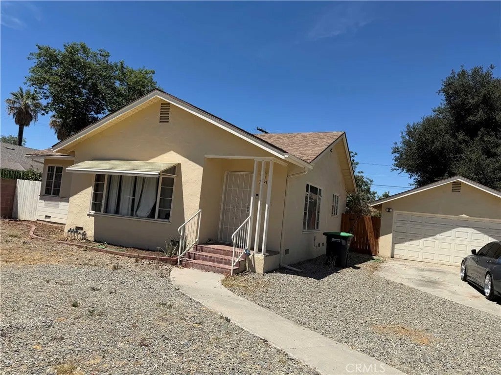 357 S Juanita — photo