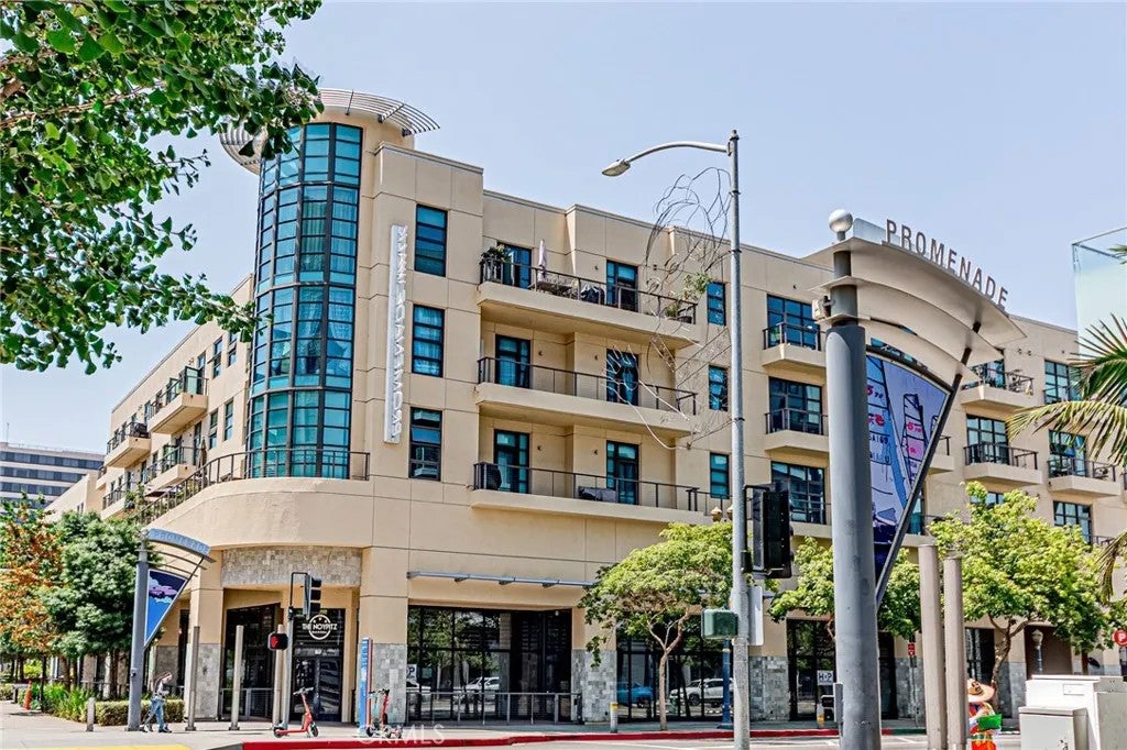 133 Promenade North 428 — photo