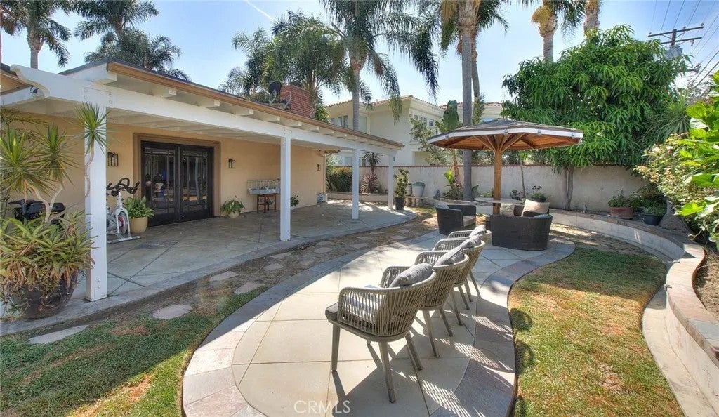 7835 Baysinger Street — photo