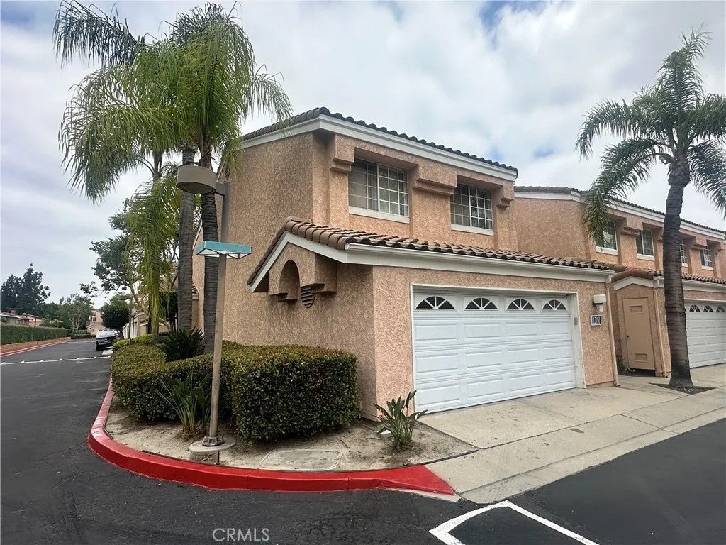 12151 Saint Tropez — photo
