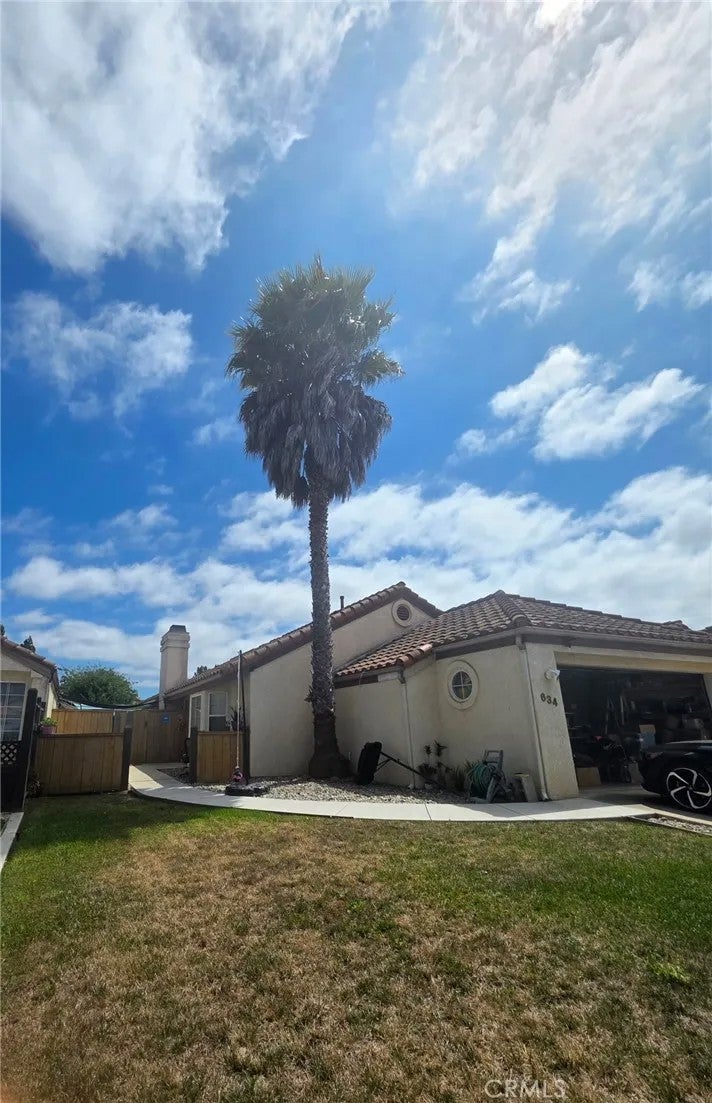 634 Gingko Court — photo