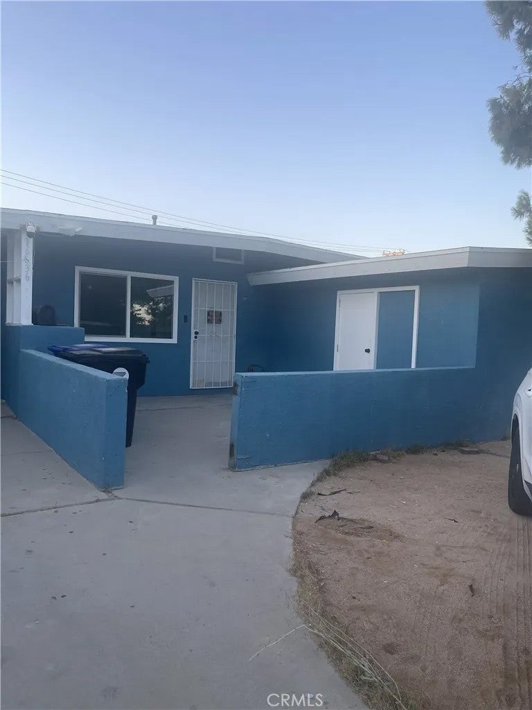 16636 Joshua — photo