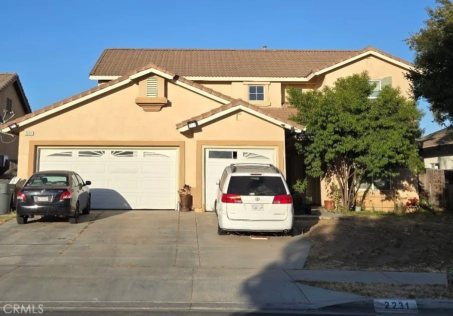 2231 Willowbrook — photo