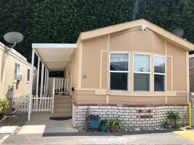 8600 Contreras 39 — photo